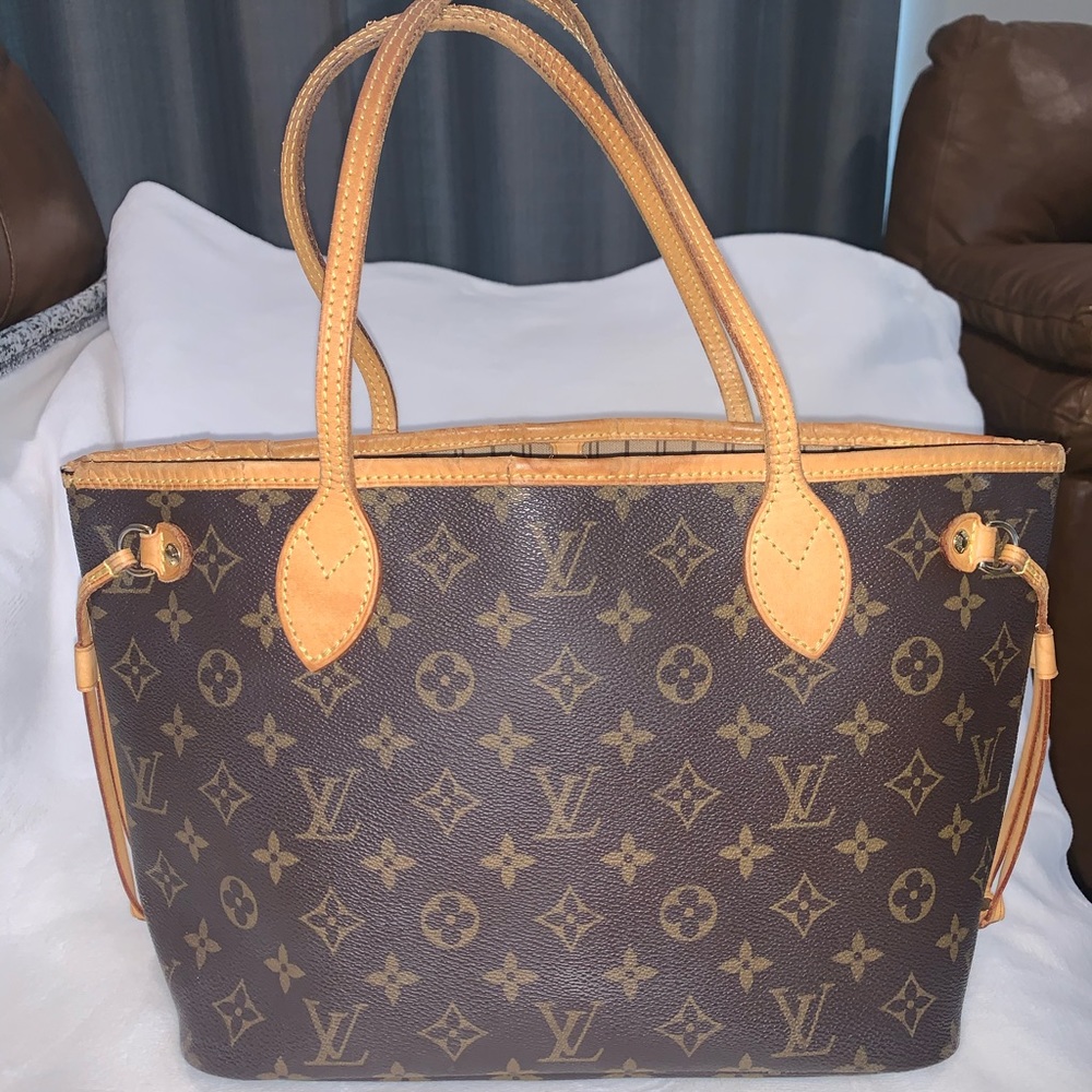 🛑SOLD‼️ LV NEVERFULL PM